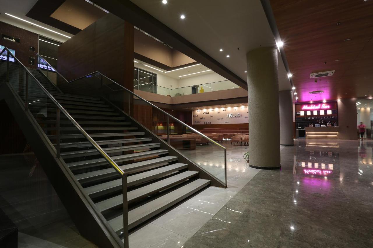 Hotel Ymca International Centre Ahmadábád Exteriér fotografie